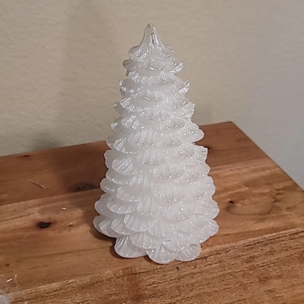Unscented Christmas tree candle